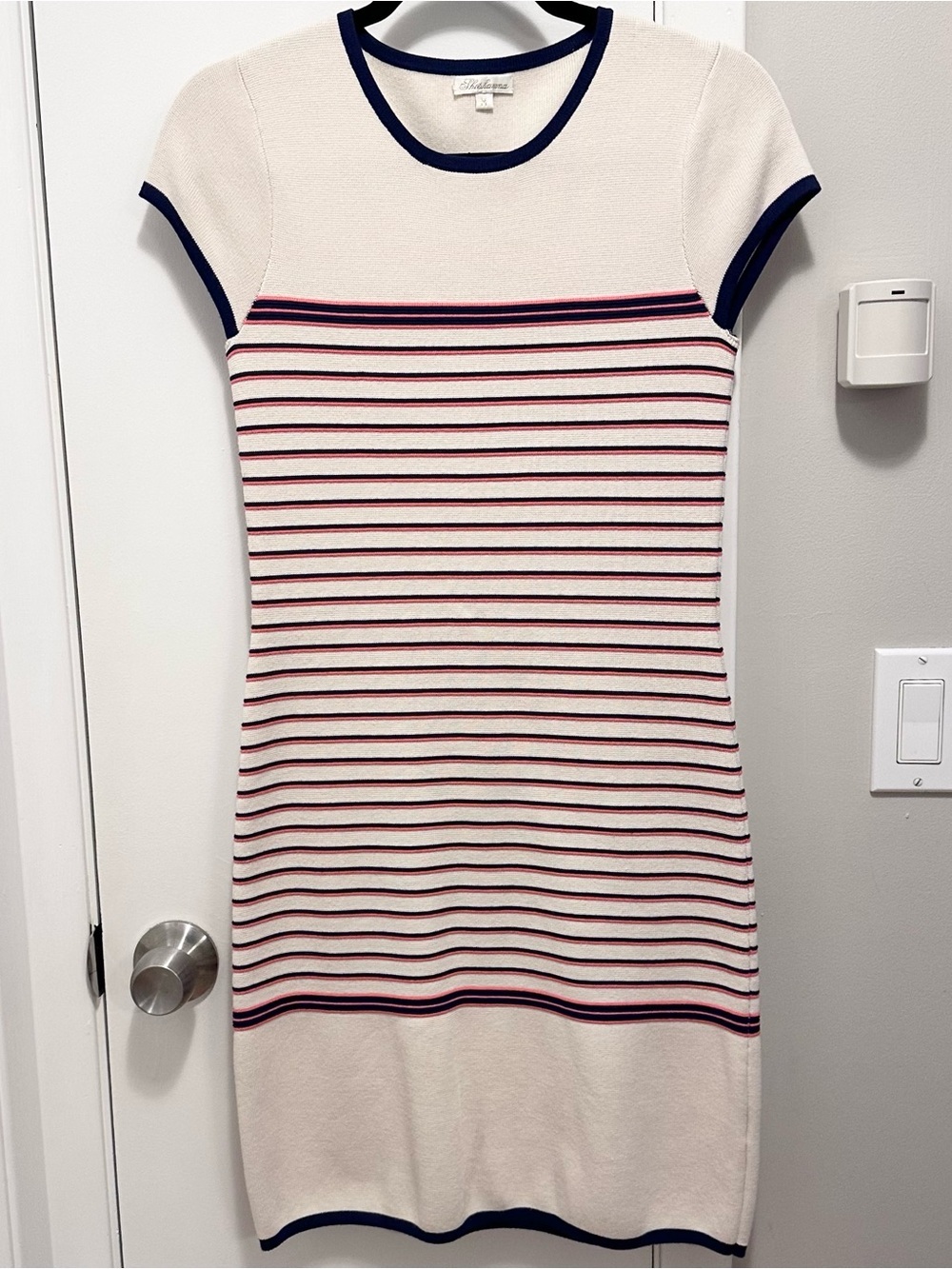 Shoshanna Knit Fitted Mini Dress M Stripe Cap Sleeve Crew Neck Cream Navy Preppy